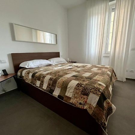 Cozy Apartment San Siro Milan Bagian luar foto