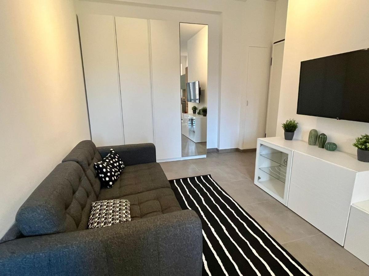 Cozy Apartment San Siro Milan Bagian luar foto